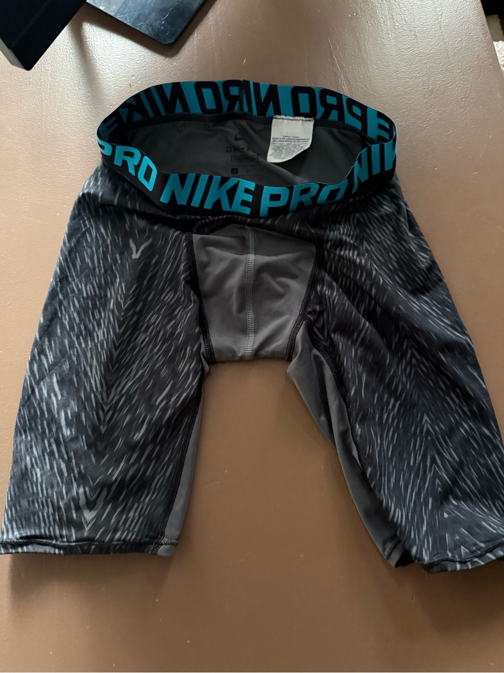 Nike Black Compression Shorts with Teal Waistband Size Small